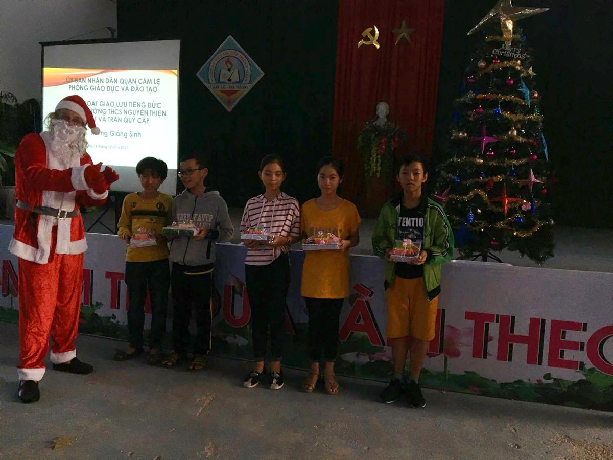 Thí điểm dạy tiếng Đức và tiếng Hàn ở Đà Nẵng: Vì sao học sinh dần thưa vắng?-1