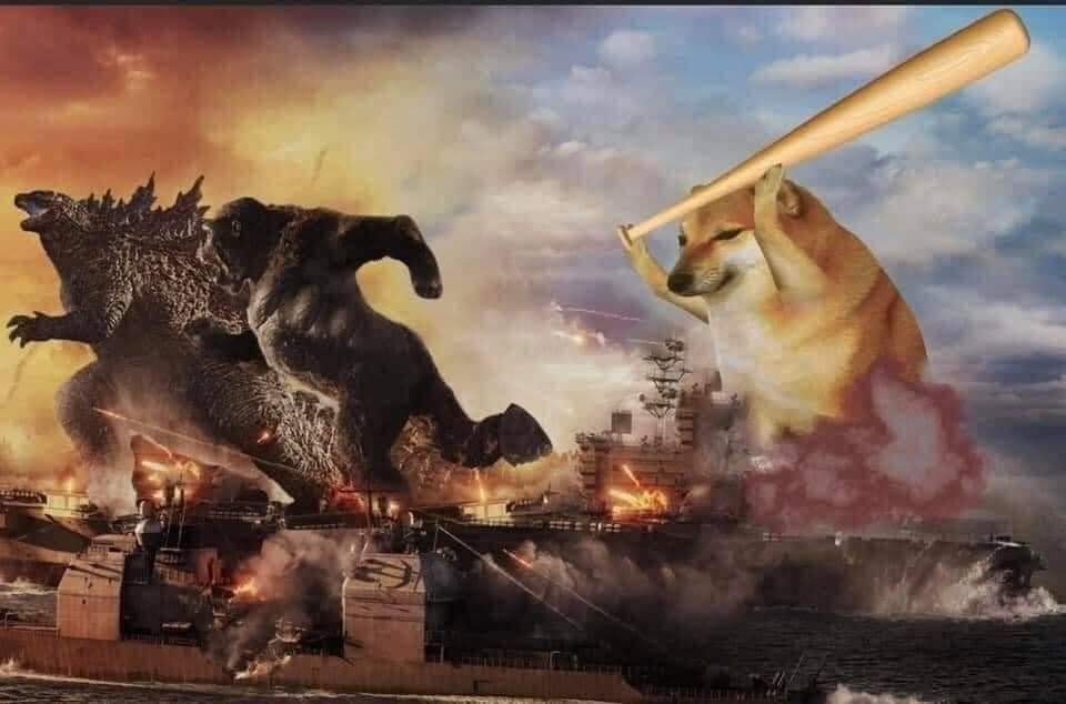 Dân mạng chế ảnh mẹ bầu vác rựa giúp chồng đuổi trộm: Nóc nhà này quá chất lượng-3