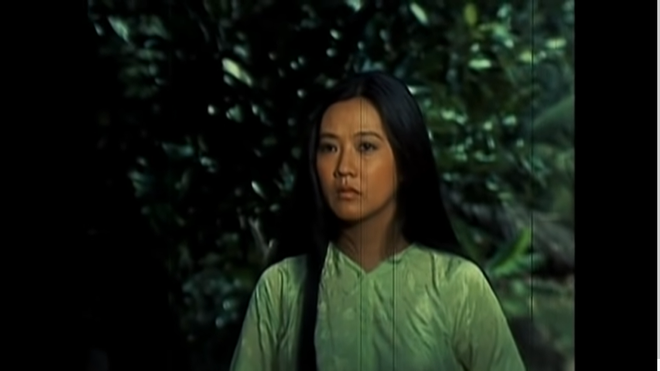 Cháu gái kể lại đám tang Thanh Nga: Ba mẹ sợ chúng tôi bị đạp chết hoặc lạc đường-1