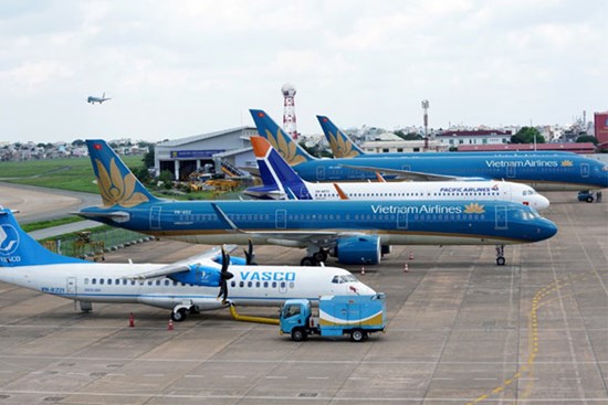 Hãng bay đồng loạt tăng chuyến tới các điểm du lịch 'hot'
