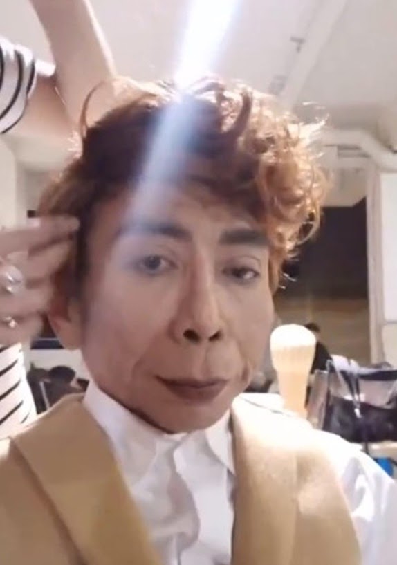 Nhìn lại quá trình từ lúc gây sốt khắp châu Á đến khi bị cho là nguy kịch trên giường bệnh của thảm họa chuyển giới Thái Lan-6