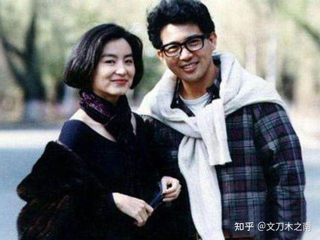 Đời tư sóng gió của dàn mỹ nhân họ Lâm đình đám Cbiz: Người ám ảnh vì đóng phim cấp 3, kẻ cả đời mang danh giật chồng-2