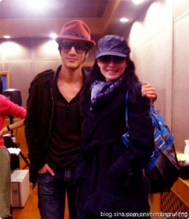 Đời tư sóng gió của dàn mỹ nhân họ Lâm đình đám Cbiz: Người ám ảnh vì đóng phim cấp 3, kẻ cả đời mang danh giật chồng-7