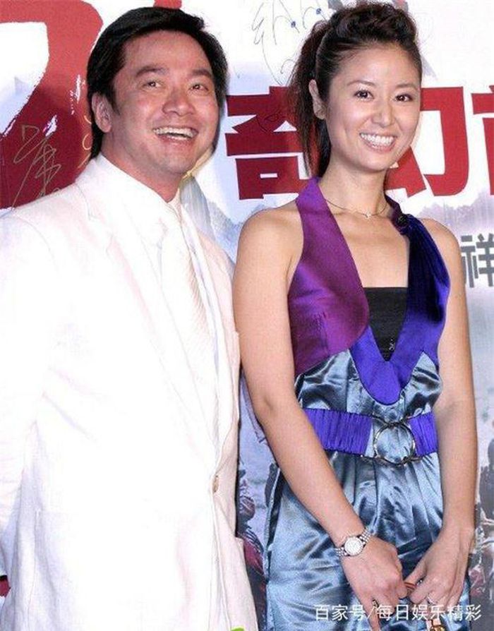 Đời tư sóng gió của dàn mỹ nhân họ Lâm đình đám Cbiz: Người ám ảnh vì đóng phim cấp 3, kẻ cả đời mang danh giật chồng-12