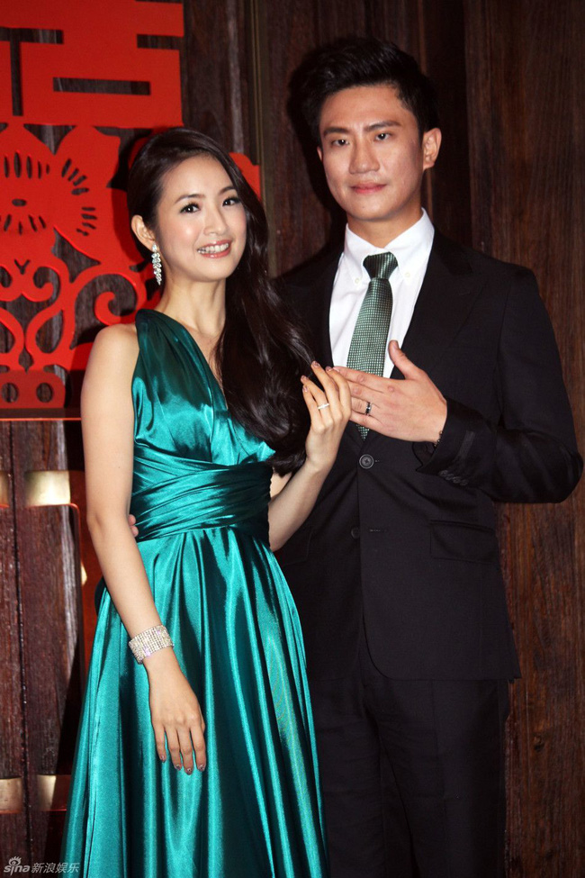 Đời tư sóng gió của dàn mỹ nhân họ Lâm đình đám Cbiz: Người ám ảnh vì đóng phim cấp 3, kẻ cả đời mang danh giật chồng-18