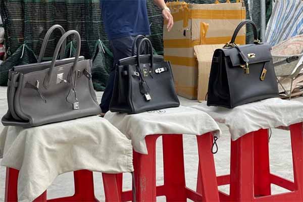 Phát lộ xưởng sản xuất nước giặt xả ngoại mang công nghệ... xô chậu-8