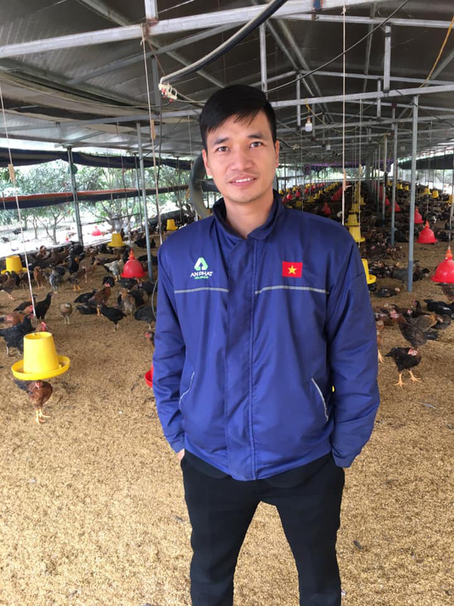 Cuộc sống hiện tại của Lệ Rơi sau 7 năm nổi như cồn: Từ nông dân trồng ổi trở thành hiện tượng gây bão mạng rồi lại trắng tay trở về quê nhà-8