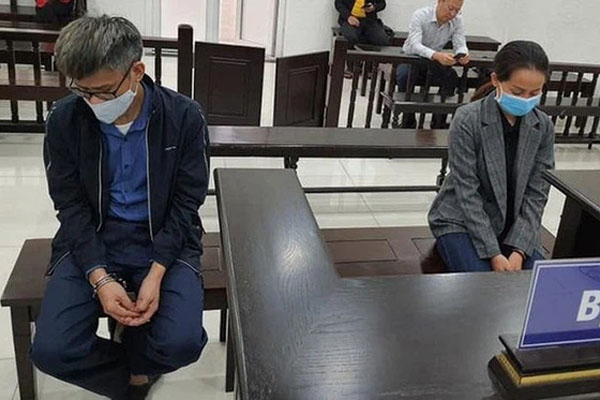 Cặp đôi nam nữ ăn cắp dữ liệu đặt vé máy bay Vietnam Airlines bị phạt tù-1