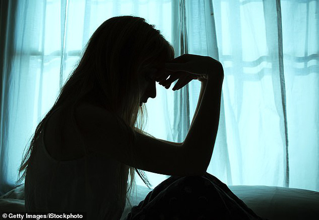 Chỉ vì muốn mua cặp sách mới, nữ sinh 15 tuổi bị cưỡng hiếp tập thể suốt 8 ngày bởi 20 người đàn ông, tình tiết vụ việc gây phẫn nộ mạnh mẽ-1