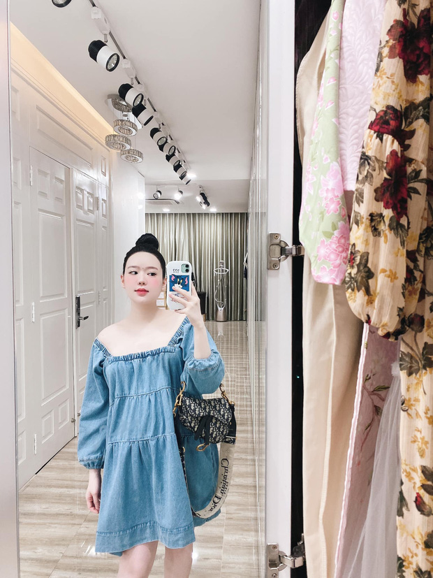 Con dâu ông trùm điện tử Sài Gòn hé lộ cảnh bên trong biệt thự đang sống, đầy ắp những món đồ chỉ giới thượng lưu mới có-6