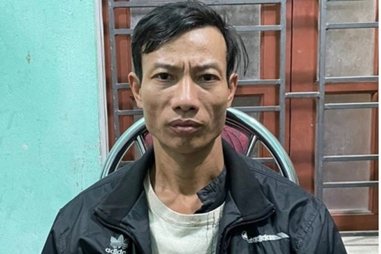 Chú ruột nhiều lần hiếp dâm cháu gái tới có thai