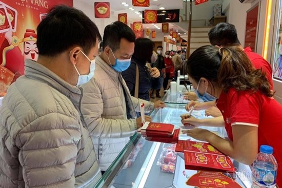 Giá vàng hôm nay 21/3: Chưa thể bứt phá