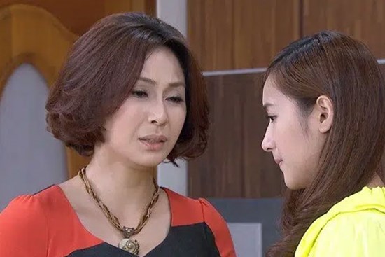 Mẹ chồng liên tục tránh mặt cả nhà và từ chối ăn chung, tôi ngã ngửa khi biết được sự thật