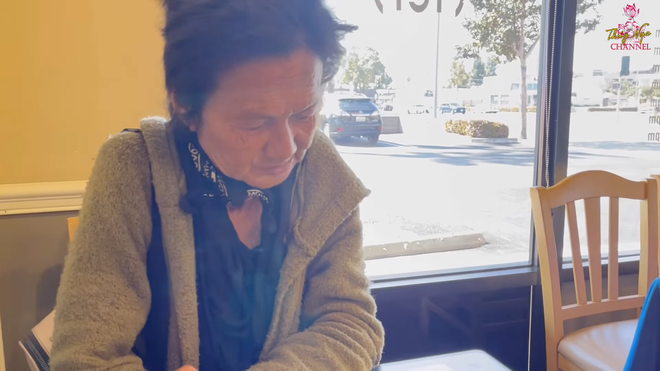 Ca sĩ Kim Ngân lang thang tại Mỹ: Tôi ăn uống phải đi xin, họ thấy tôi khổ quá nên cho-2