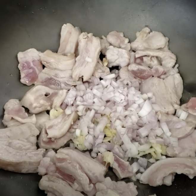 Cá nục kho cùng thứ quả này ăn cùng cơm nóng cả nồi cũng đánh bay-4