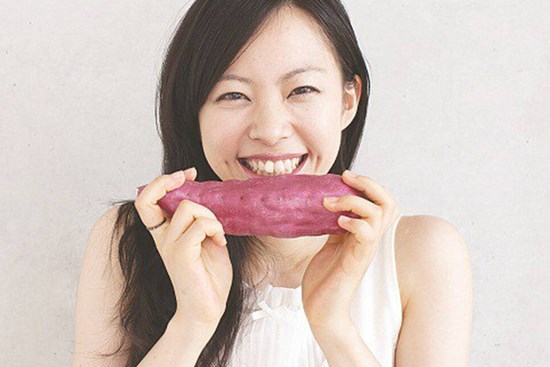 Chỉ cần ăn khoai lang đúng cách, bạn sẽ giảm 2kg/tuần