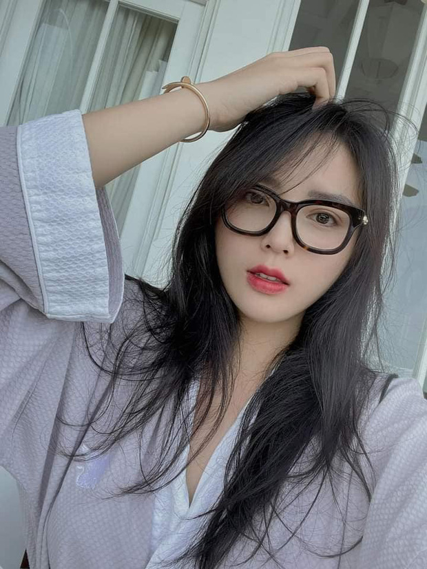 Quên Kỳ Duyên bốc lửa đi, Kỳ Duyên lột xác nhẹ nhàng yêu kiều đang gây bão MXH Việt vì đẹp động lòng người đây này-1