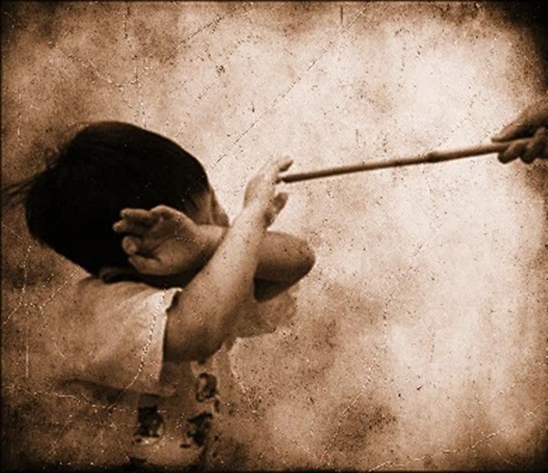 Cậu bé mất tích 1988: Hành trình xuyên thế kỷ tìm kiếm dì ghẻ độc ác giết hại chôn xác con chồng vì lòng đố kỵ-3