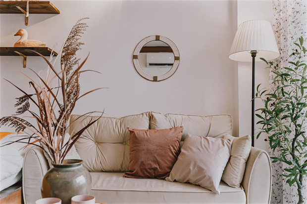 Cô nàng trổ tài biến hoá phòng thờ thành phòng gác mái Tây Tây, riêng chiếc bồn tắm chill như ở resort-5