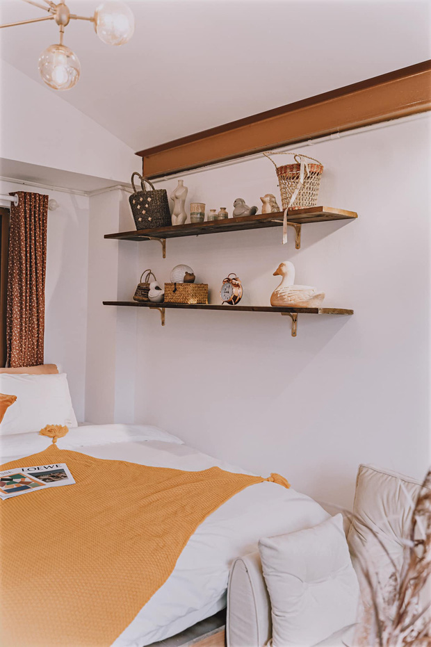 Cô nàng trổ tài biến hoá phòng thờ thành phòng gác mái Tây Tây, riêng chiếc bồn tắm chill như ở resort-9