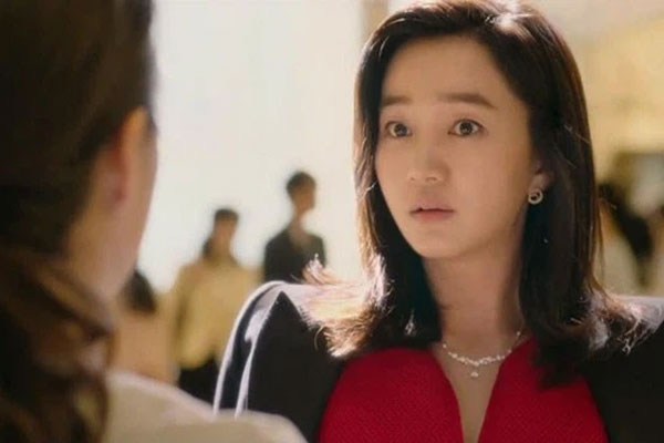 Chị hàng xóm bỗng dưng có thai, đến khi bầu 6 tháng thì chị mang cả gia tài qua nhờ chồng tôi giúp một việc kỳ quặc-2