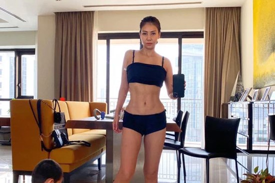 Mỹ nhân 7x Thu Minh khoe body nuột hơn cả gái đôi mươi, cơ bụng 