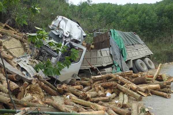 Vụ tai nạn khiến 7 người tử vong: Tôi thoát chết nhưng mẹ lại bỏ mạng ở đó, đau lòng lắm”-1