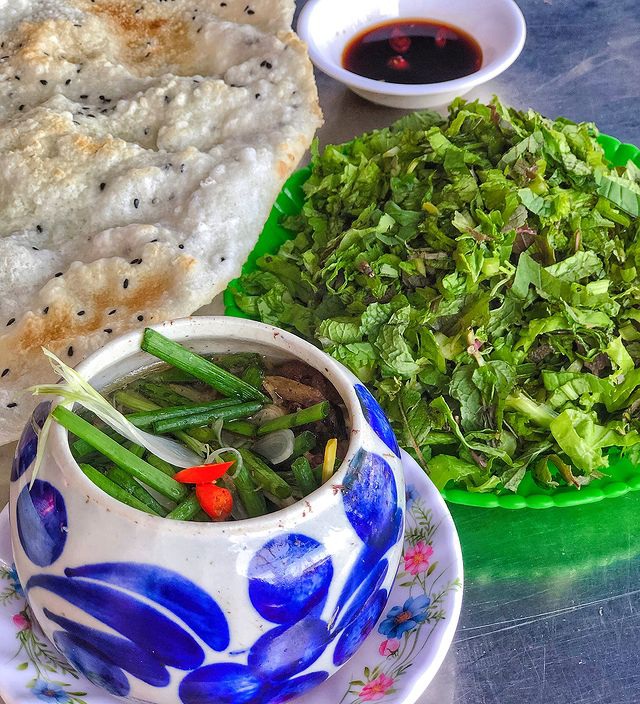 Kỳ lạ món mắt cá bốc lửa, thực khách toát mồ hôi thưởng thức ở Phú Yên-4