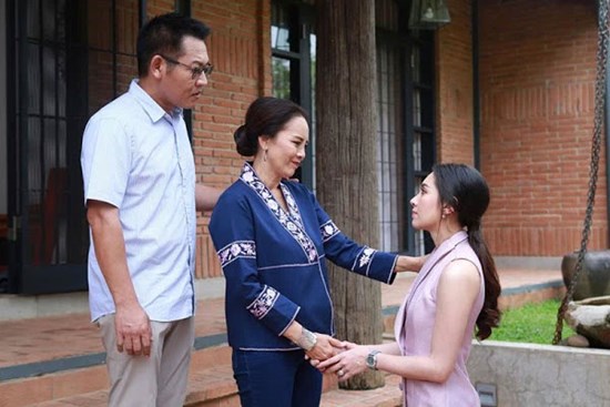 Bắt gặp mẹ chồng đi mua trứng ngỗng, nàng dâu phát hiện bí mật không tưởng, song lời thừa nhận trơ trẽn của bà mới sốc