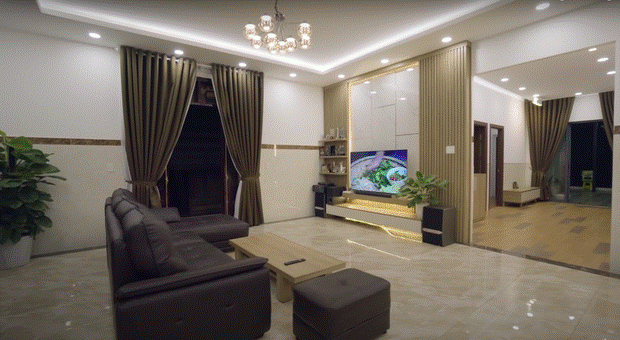 Hoa hậu HHen sửa nhà hết 2,5 tỷ để báo hiếu, kể chuyện mẹ từng phải bán dây chuyền để xây nhà nghe mà thương-5