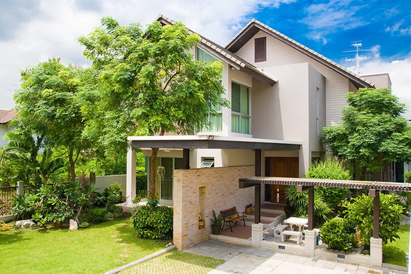 Ý tưởng thiết kế phòng tắm thân thiện với môi trường:&nbsp;Thảm lót chân bằng đá hay&nbsp;giá đỡ khăn bằng dây cũng không độc đáo bằng việc lắp thêm lò sưởi-11