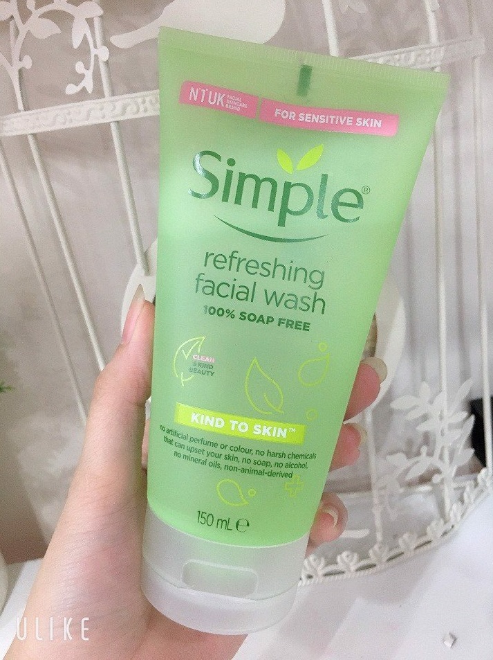 Loại sữa rửa mặt Yến Nhi khen hết lời nhưng nếu ngại giá chát thì có 3 gợi ý bình dân hơn để bạn tham khảo-4