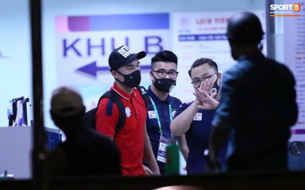 Luật mới của VFF: Hoàng Thịnh có thể bị cấm thi đấu 2 năm vì làm Hùng Dũng gãy chân-1