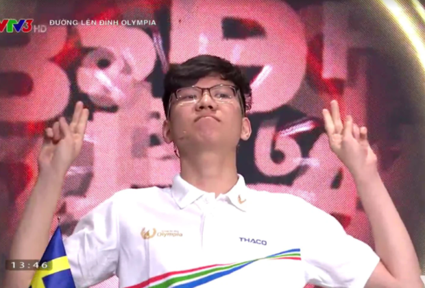 Nam sinh Olympia ồn ào nhất 2021: Thừa nhận cười đểu đối thủ, chen ngang lời MC nhưng thành tích lúc 2 tuổi ít ai làm lại-1