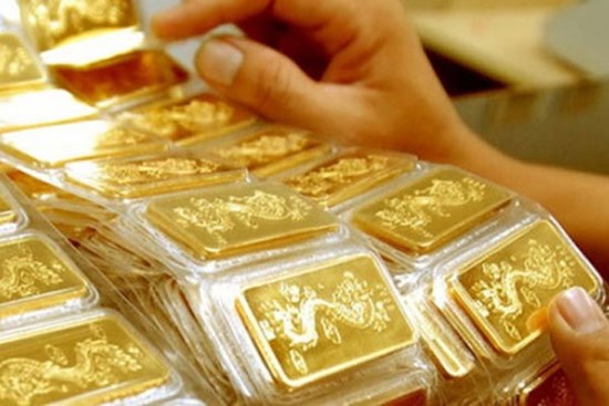 Giá vàng hôm nay 25/3: Ngược dòng tăng giá