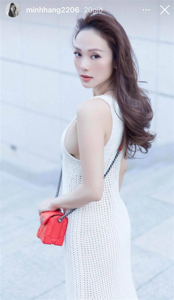 Từng bị tuýt còi về chiếc quần xuyên thấu, giờ đây Minh Hằng khoe dáng táo bạo nhưng cao sang hơn nhiều-1