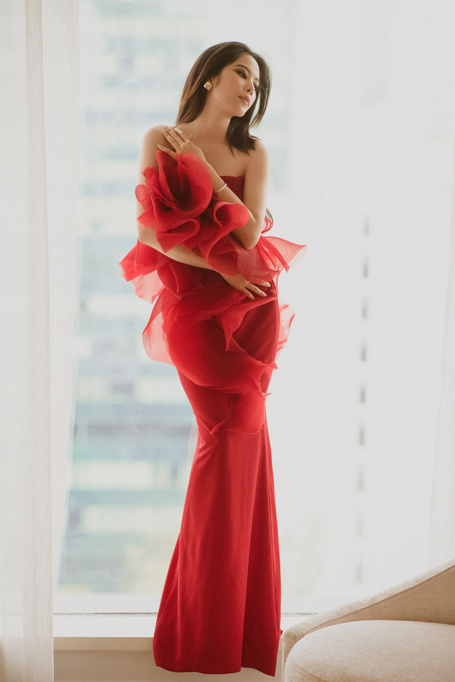 Nhan sắc hiện tại của Nam Em thế nào mà đăng ký thi Hoa hậu Hoàn vũ Việt Nam 2021?-2