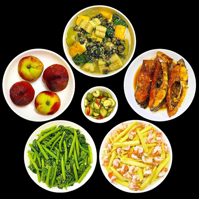 Nữ sinh 20 tuổi hô biến mâm cơm đơn giản thành bữa tối trăm hoa đua nở cực ngon mắt khiến tín đồ mê ăn uống xuýt xoa đòi thưởng thức-12