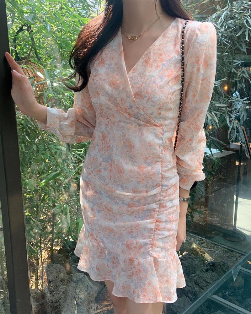 5 kiểu váy không bao giờ lỗi mốt và còn có khả năng hack tuổi đỉnh của chóp cho chị em ngoài 30-17