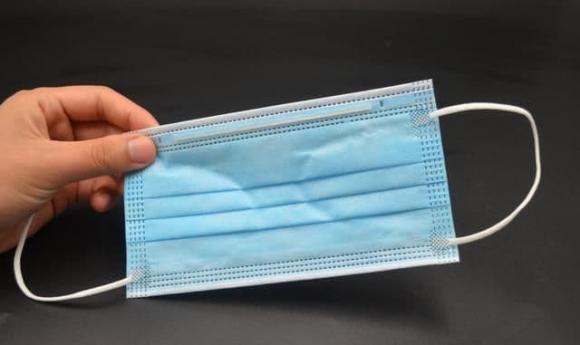 Tại sao hầu hết khẩu trang đều có màu xanh dương?-3
