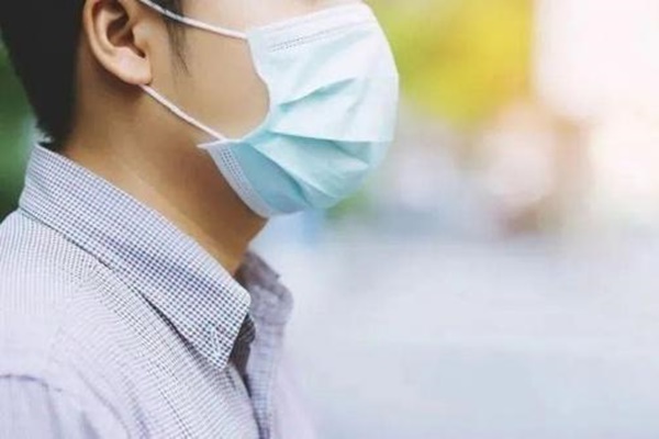 Sẽ thẩm định thông tin 1 loại khẩu trang Trung Quốc gây nhiễm độc phổi-2