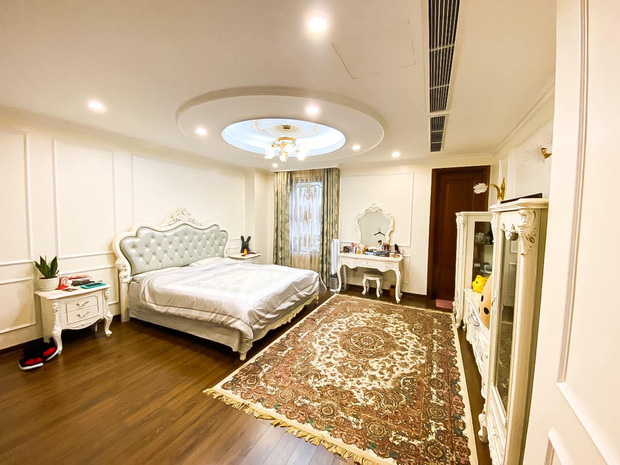 Đại gia kinh doanh đèn cao tay ở khoản chơi đồ gỗ, nhà trông giàu có nhưng không hề phô trương-8