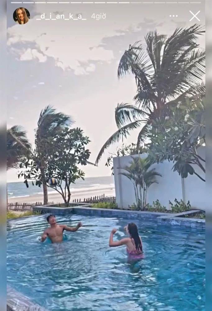 Bùi Tiến Dũng ân cần chăm sóc nàng mẫu Tây trong chuyến nghỉ mát sang chảnh-2