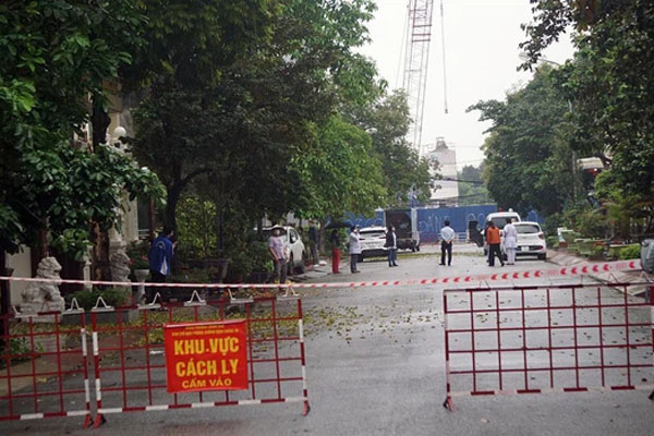 Phẫu thuật thẩm mỹ gây chết người, một bác sĩ bị bắt-2