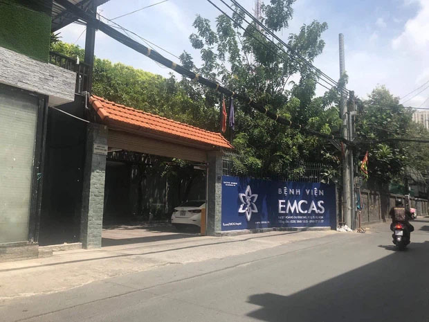 Phẫu thuật thẩm mỹ gây chết người, một bác sĩ bị bắt-1