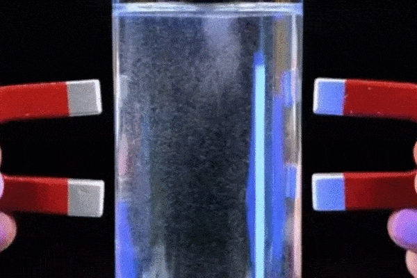 Video: Rơi từ tầng 12 xuống đất, cậu bé 5 tuổi thoát chết thần kỳ ở Nga-1