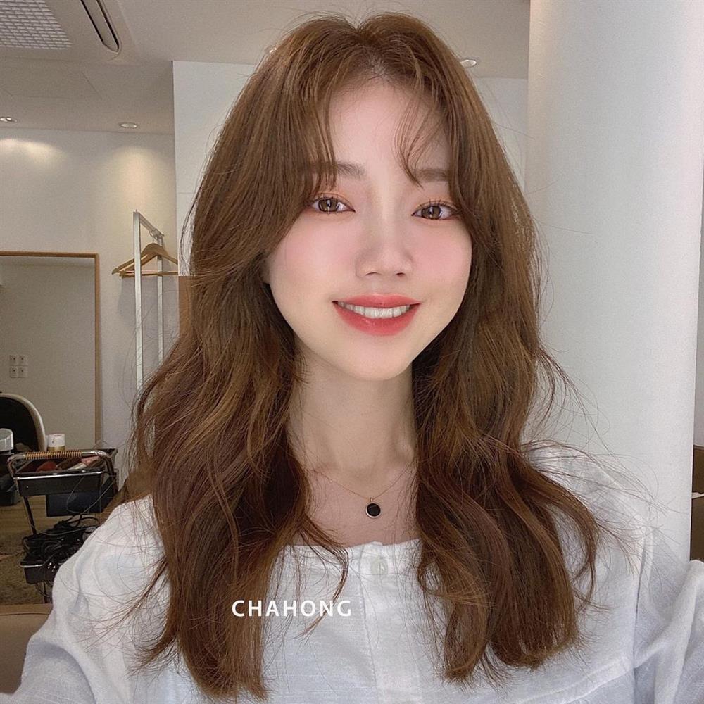 Mỹ nhân Việt 30+ đang thi nhau cắt một kiểu tóc mát mẻ, hack tuổi vi diệu lại siêu hợp với mùa Hè-13