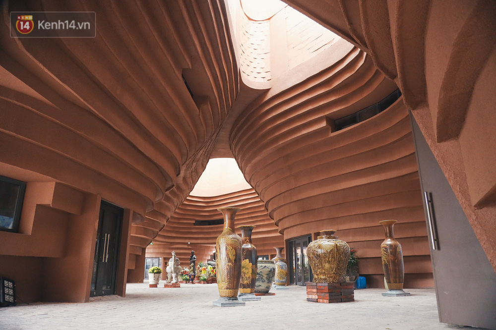Cận cảnh biệt phủ làm bằng gốm 150 tỷ tại Hà Nội-4