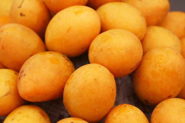 Sốt thanh trà dọc vỉa hè Hà Nội, giá 200.000 đồng/kg-2