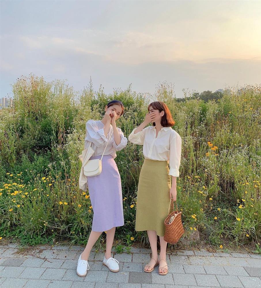 Hội gái Hàn hay diện sơ mi theo 12 cách này để ghi điểm sành điệu và sang xịn nhất-2